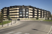 102 logements, garages et débarras dans le S4 (Un quartier en développement. Burgos, Espagne)